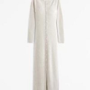 Abercrombie Women's Long-Sleeve Button-Through Maxi Sweater Dress in Cream